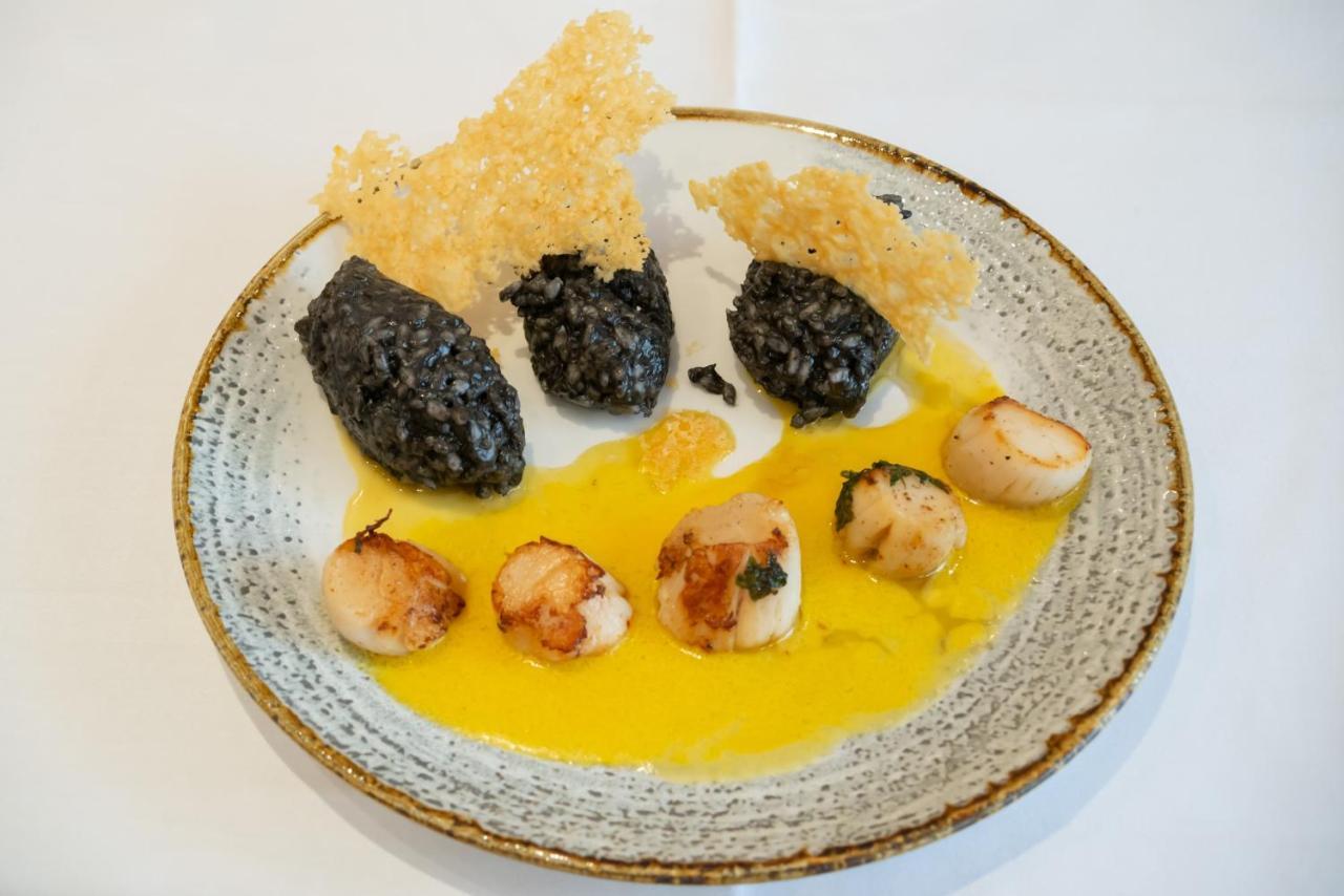 Hotel Chateaubriand Paris Eksteriør billede